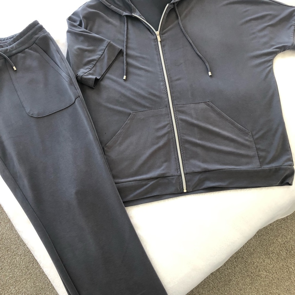 Chico’s Zenergy 2 Piece set Casual Wear
